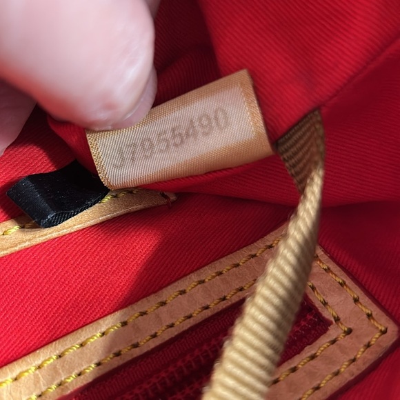 Dooney & Bourke Navy and Tan Chevron Satchel With Crossbody Strap - Picture 15 of 16